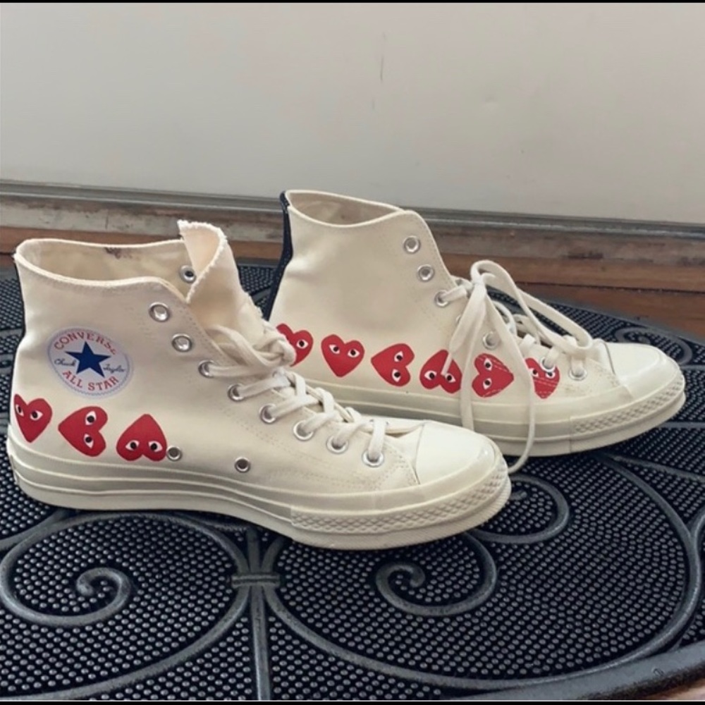 COMME DES GARÇONS PLAY HIGHTOP MENS 7 WOMENS 9